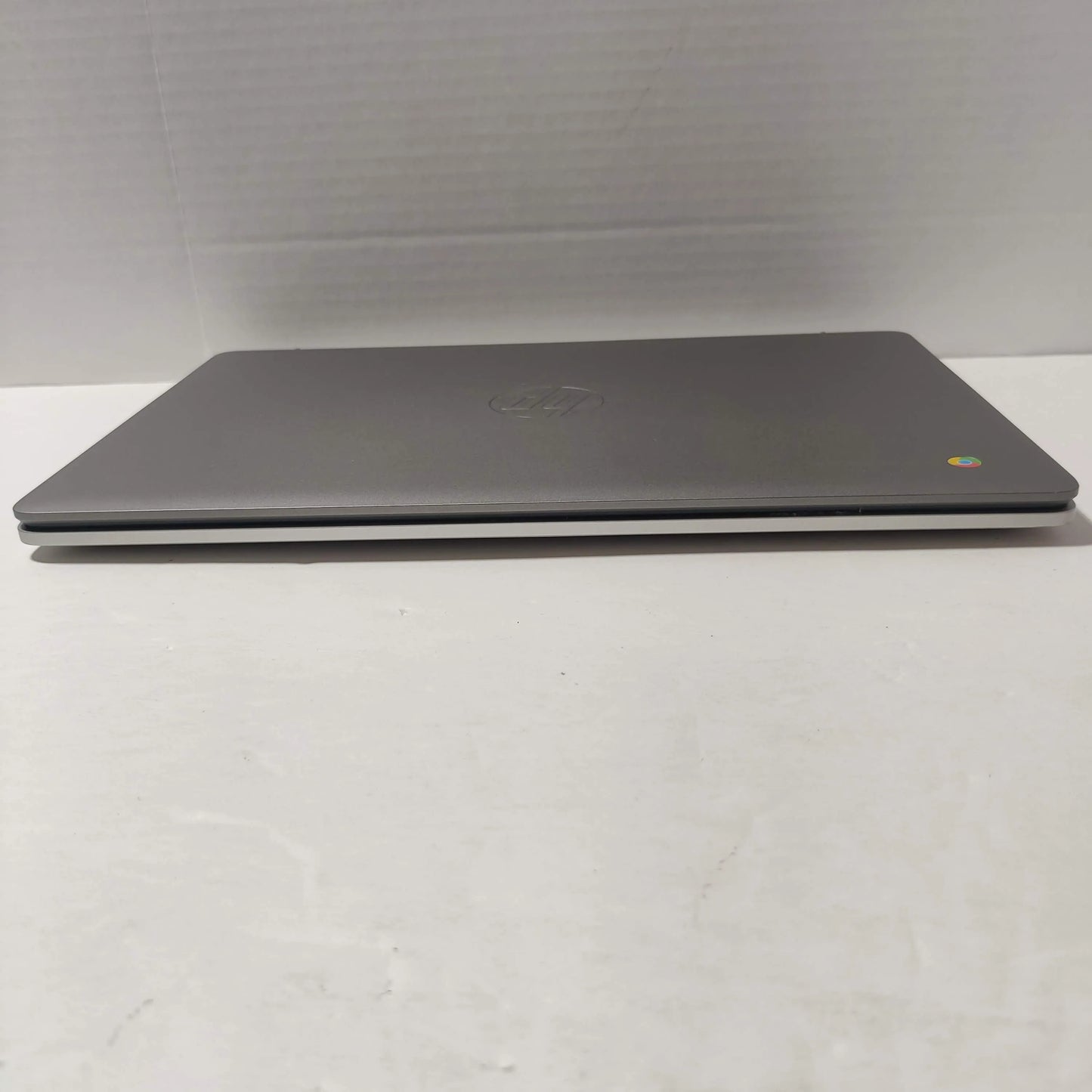 HP 14a-na 14" Chromebook N4020 4GB 32GB Gray Used Excellent