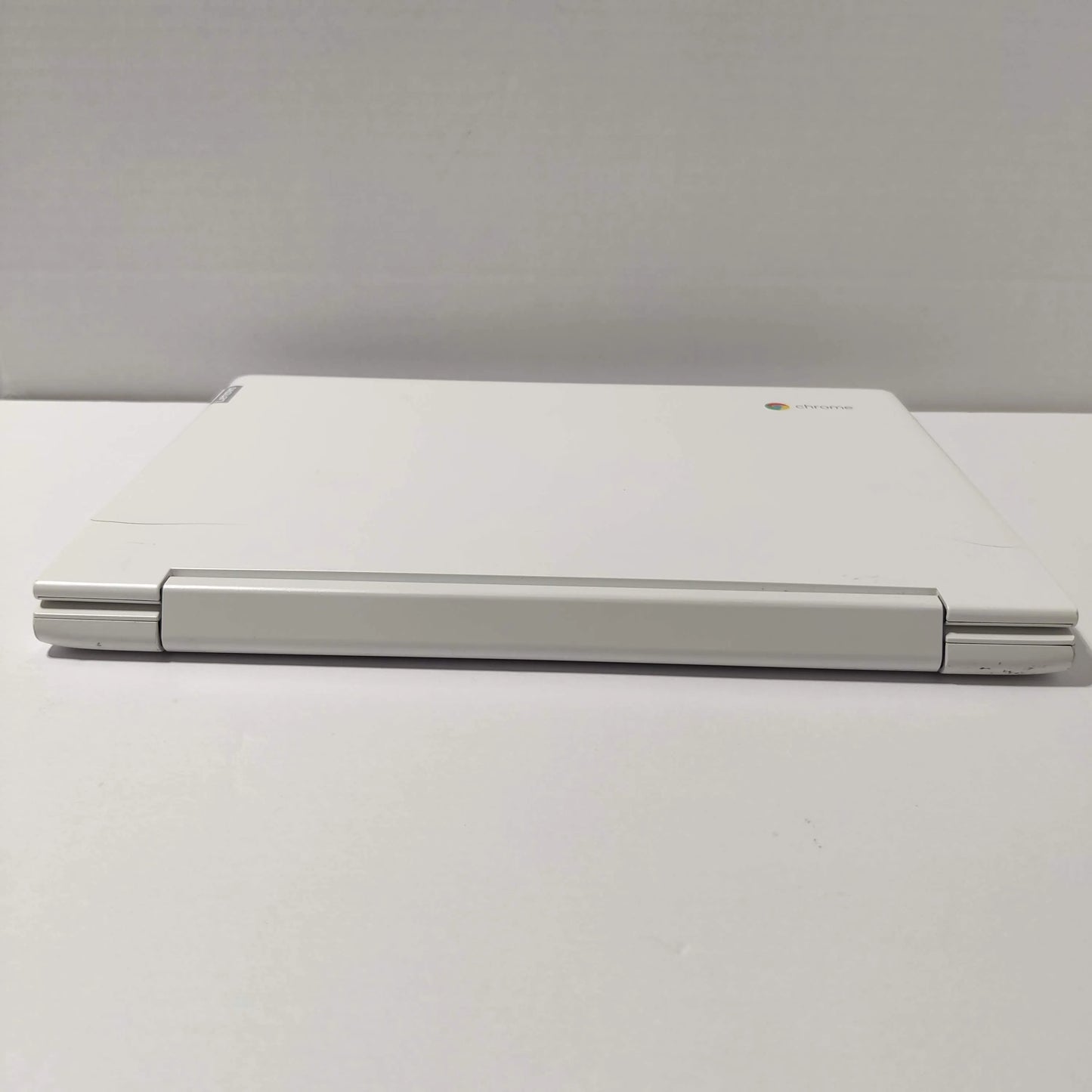 Lenovo C330 11.6" Touchscreen 2 in 1 Chromebook MediaTek MT8173C 4GB 64GB White, Used Fair