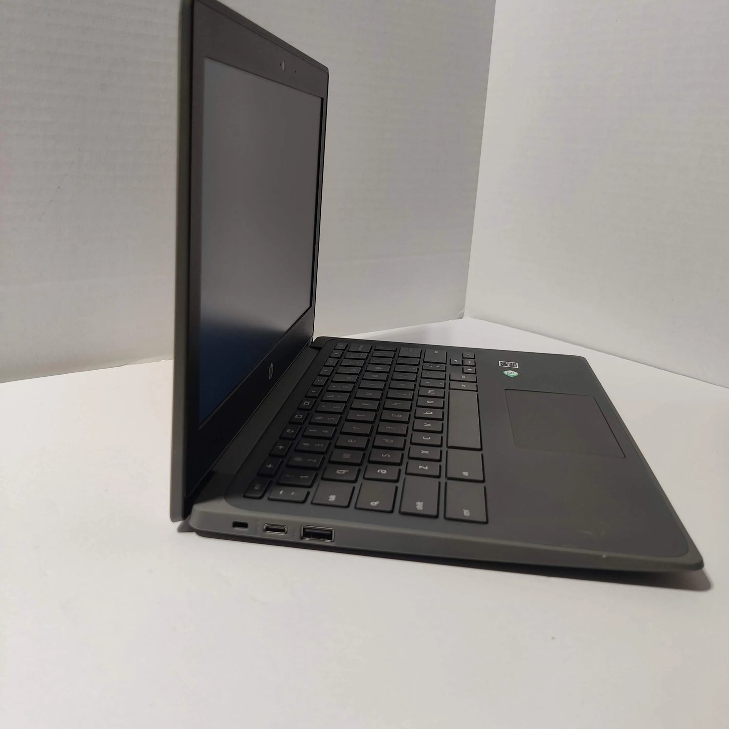 HP 11a G8 EE 11.6" Chromebook A4-9120c 4GB 32GB Ash Gray, Used Excellent