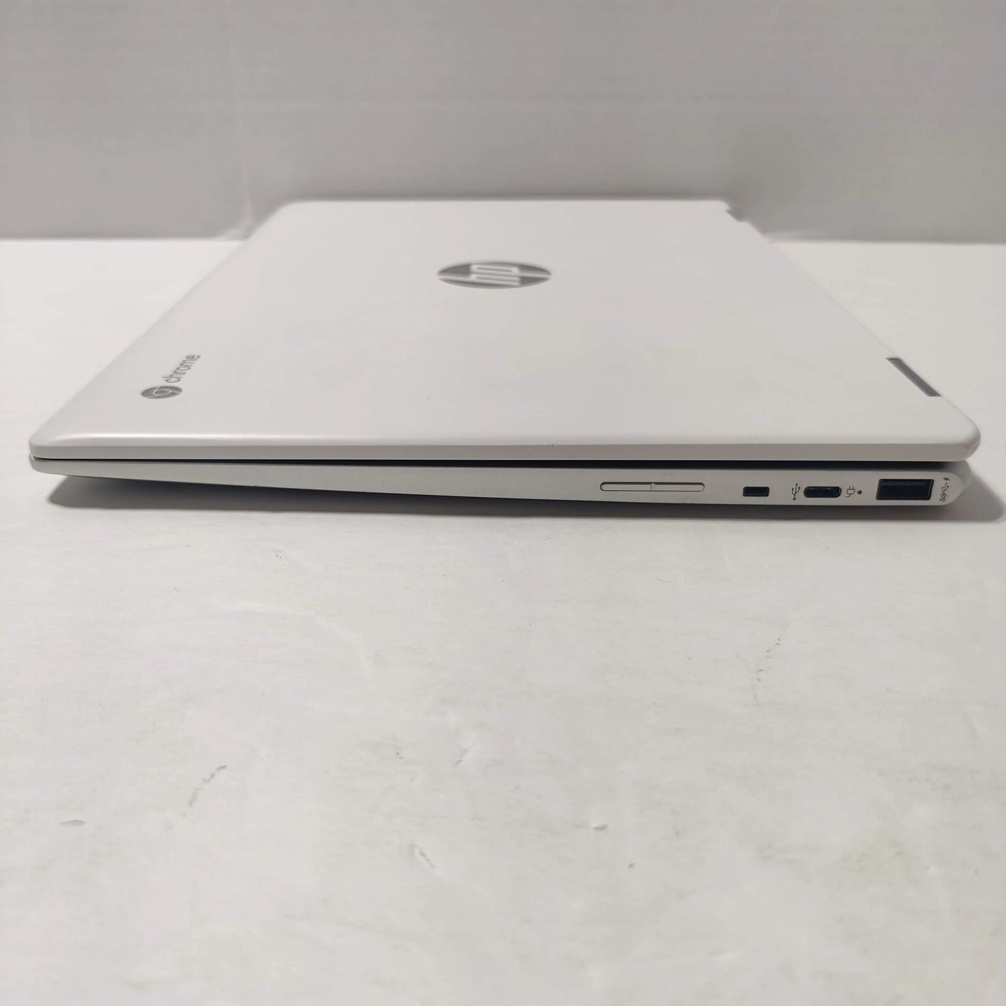 HP x360 14b-ca 14" Touchscreen 2 in 1 Chromebook Celeron N4000 4GB 32GB White/Gray Used Excellent