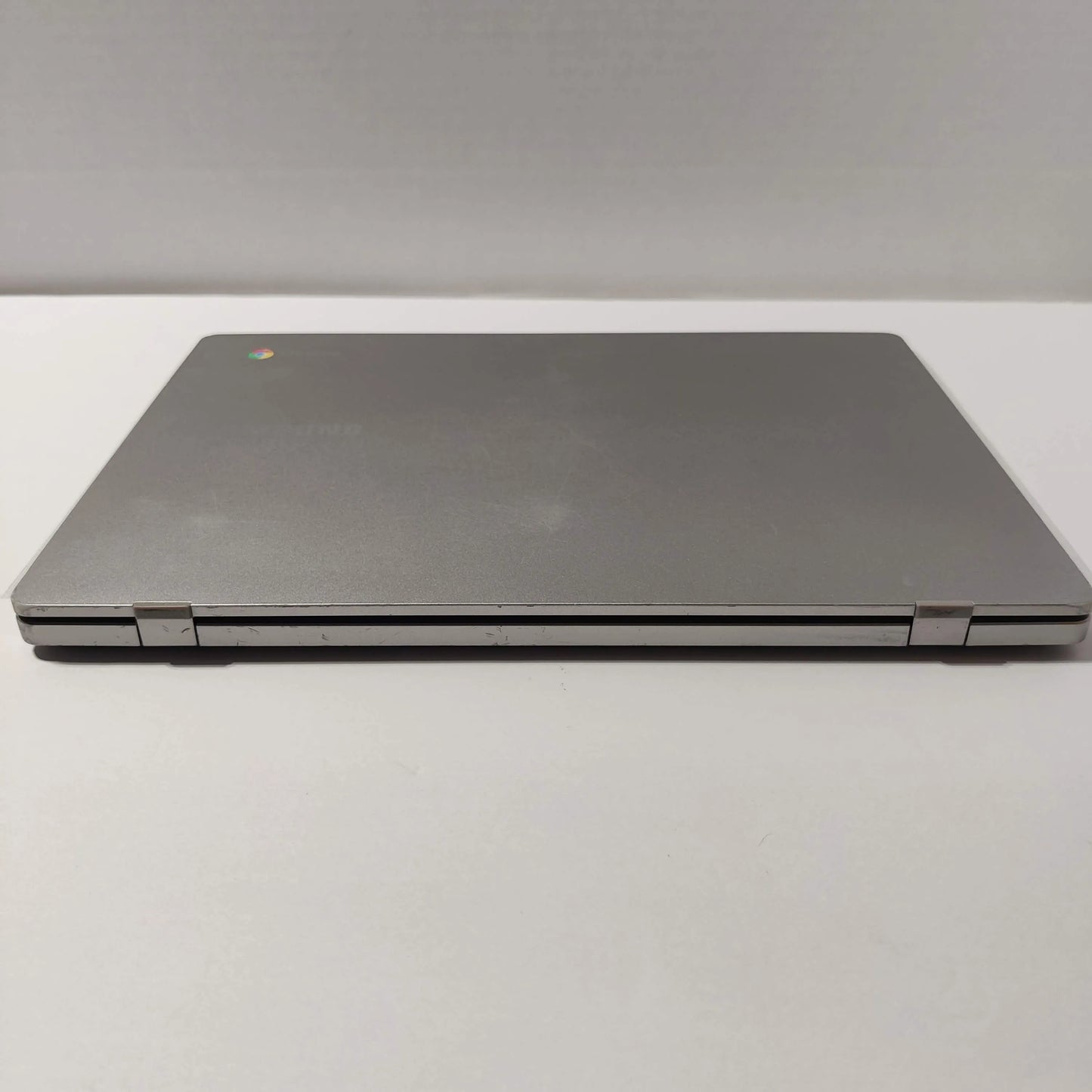 Samsung Chromebook 4 11.6" Chromebook Celeron N4000 6GB 64GB Platinum Titan, Used Fair